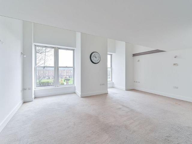Apartment for rent in Glyndon, Shooters Hill