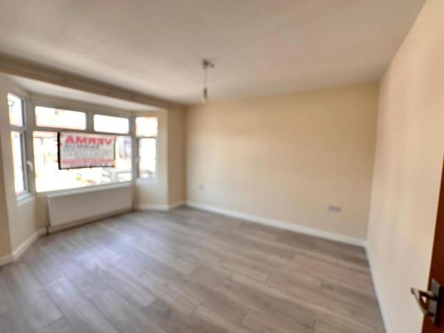 Apartment for rent in Southall Green, Greater London