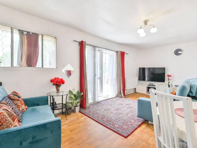 Flat for rent in Greater London