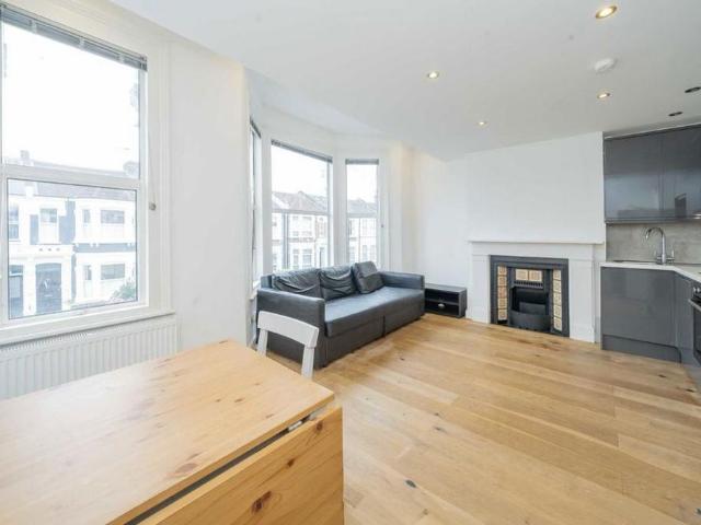 Apartment for rent in London Borough of Brent, Greater London