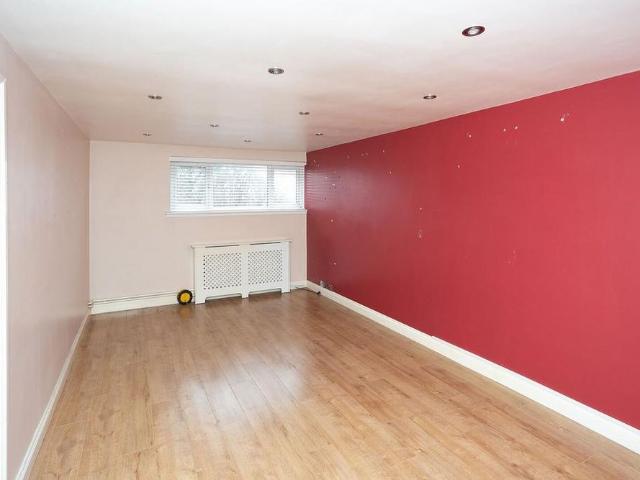 Apartment for rent in Pouchen End, Hertfordshire