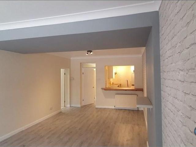 Apartment for rent in Brompton, Gillingham