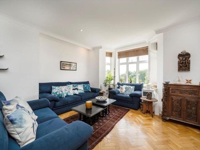 Apartment for rent in London Borough of Ealing, Greater London