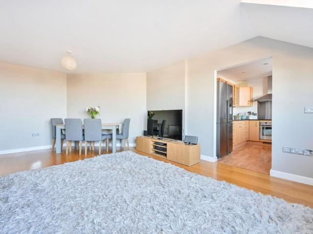 Apartment for rent in Charlotteville, Westborough