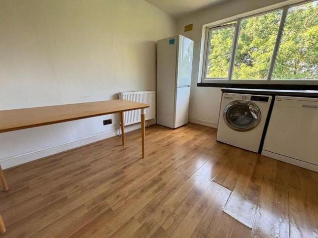 Apartment for rent in Muswell Hill, Greater London