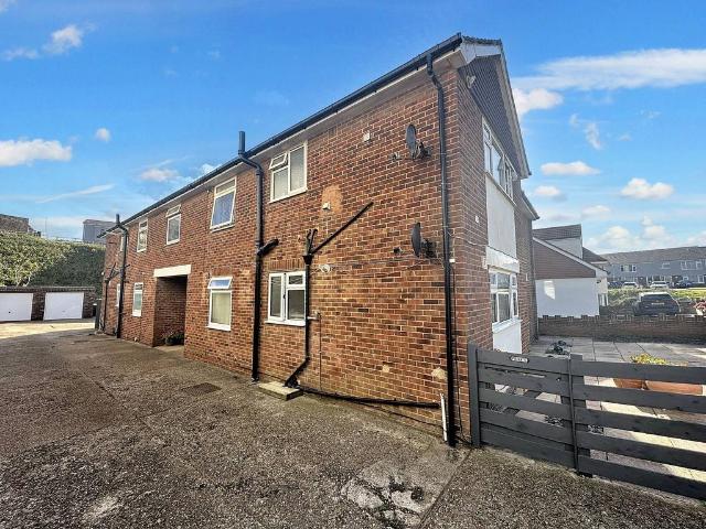 Flat for rent in Telscombe, Iford