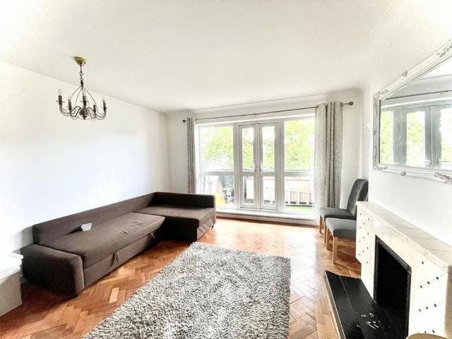 Apartment for rent in Palmers Green, Greater London
