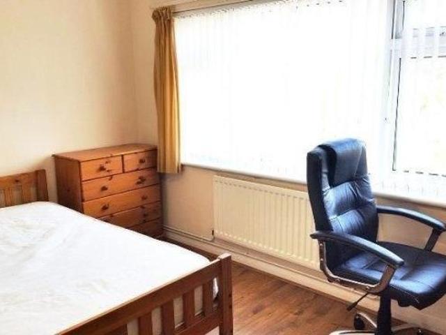 Room for rent in Motcombe, Shaftesbury