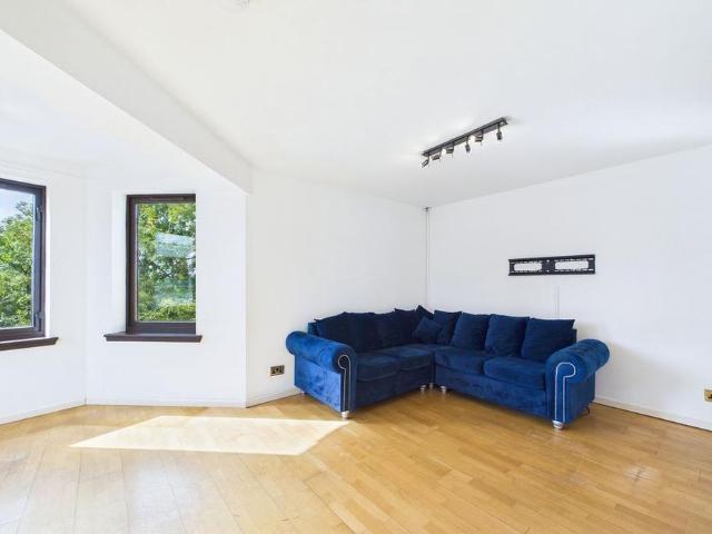 Apartment for rent in Scotland