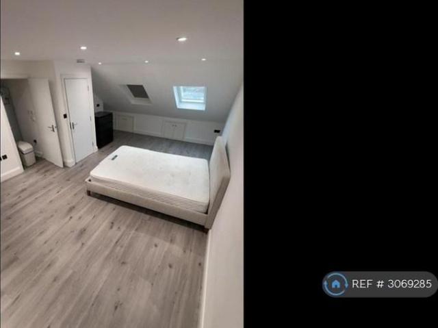 Apartment for rent in London Borough of Harrow, Greater London