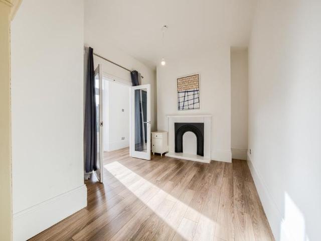 Apartment for rent in Milverton, Green Close