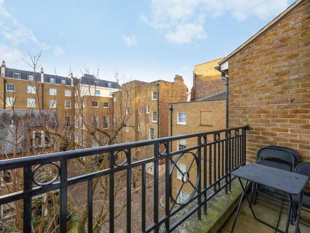 Apartment for rent in Fitzrovia, Greater London