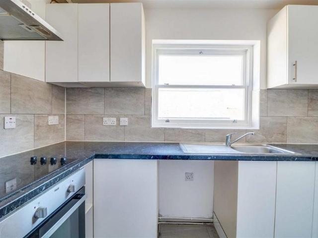 Apartment for rent in Alton Barnes, Essex