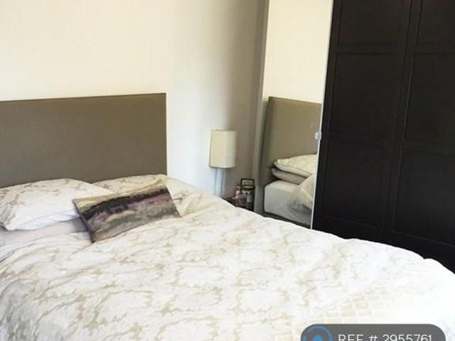 Apartment for rent in Shepherd's Bush, Greater London