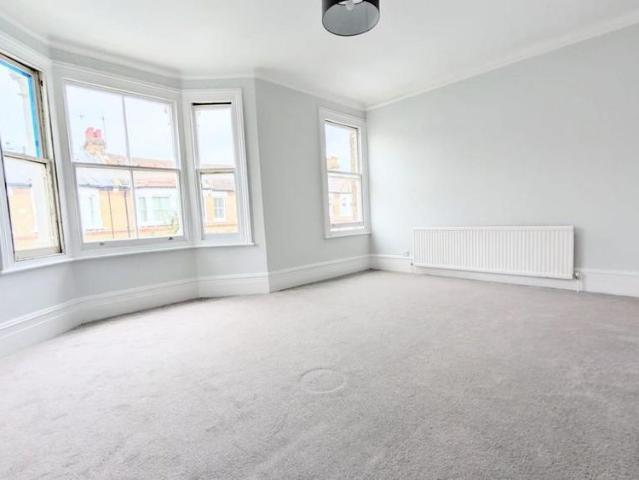 Apartment for rent in West Hampstead, Greater London