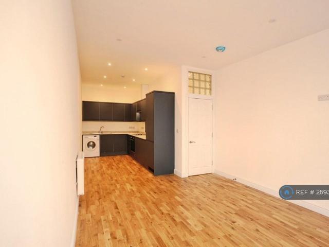 Flat for rent in Ellacombe, Babbacombe