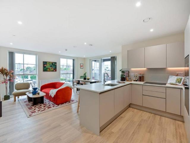 Flat for rent in Hayes, Isle Of Man