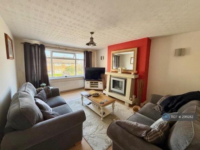 Apartment for rent in Colshaw Farm, Wilmslow