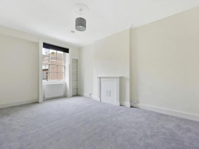 Apartment for rent in London Borough of Camden, Greater London