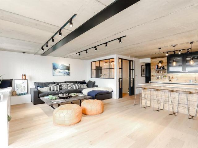 Flat for rent in Roedean