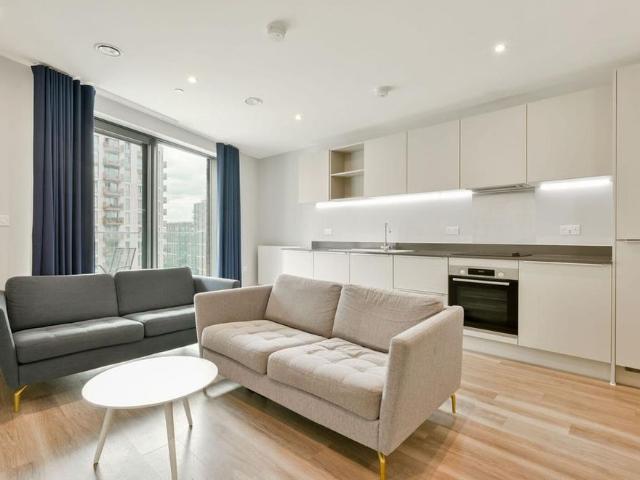 Apartment for rent in London Borough of Hounslow, Greater London