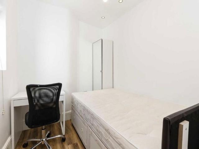 Apartment for rent in Hammersmith, Greater London