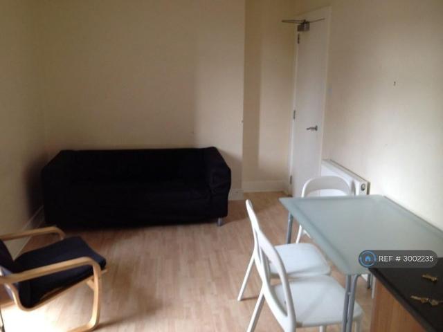 Apartment for rent in Southside, Scotland