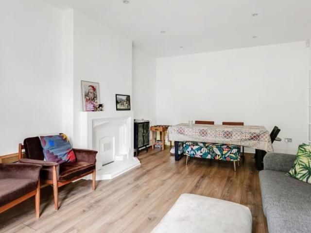 Apartment for rent in London Borough of Barnet, Greater London