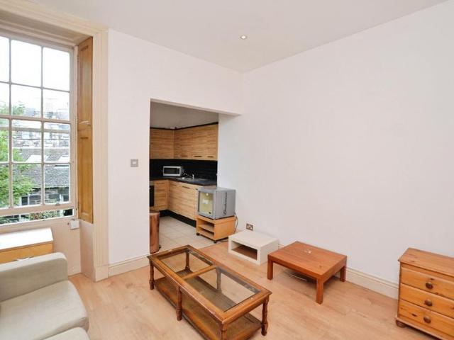 Apartment for rent in North Leith, Scotland