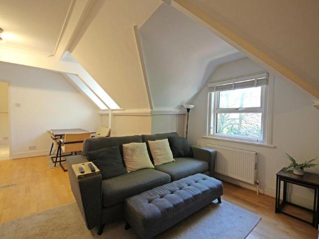 Apartment for rent in Charminster, Bournemouth