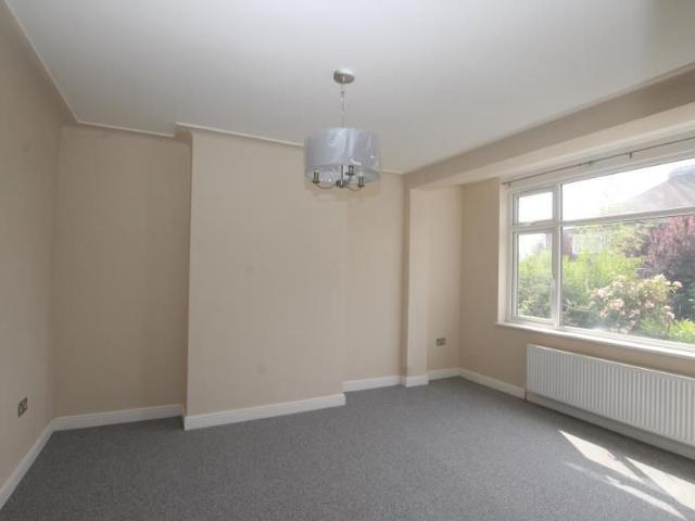 Apartment for rent in Preston, Greater London