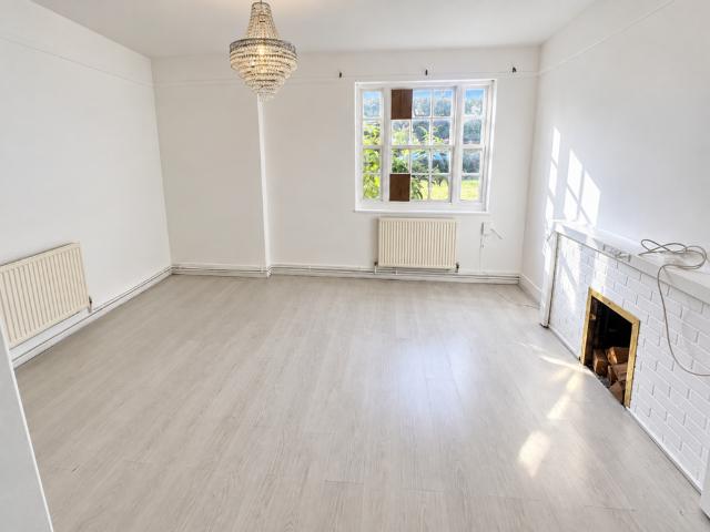 Apartment for rent in London Borough of Enfield, Greater London
