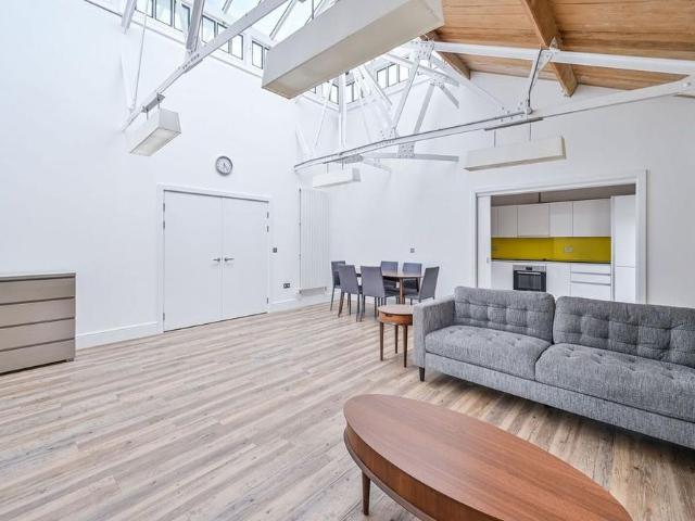 Apartment for rent in Glyndon, Shooters Hill