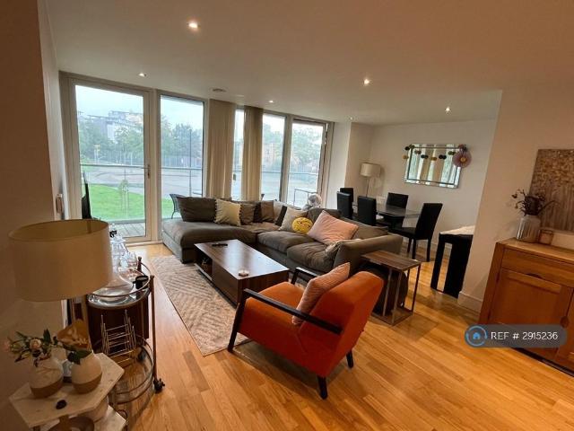 Flat for rent in London Borough of Lewisham, Deptford