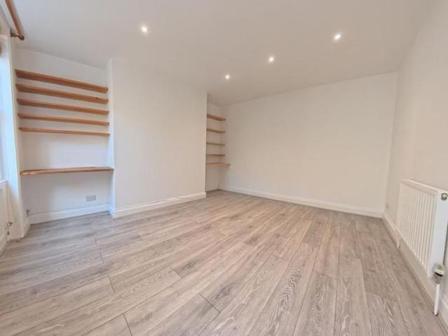 Apartment for rent in Portslade Village, Brighton & Hove