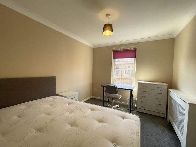 Apartment for rent in Hillhead, Scotland