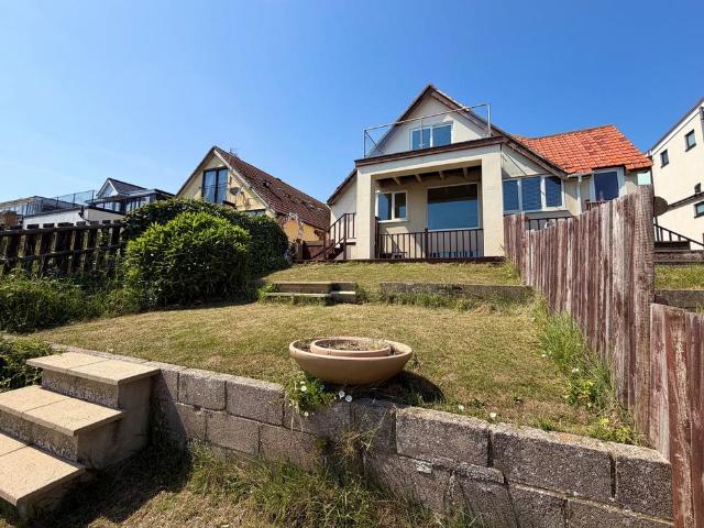 Flat for rent in Fishersgate, West Sussex