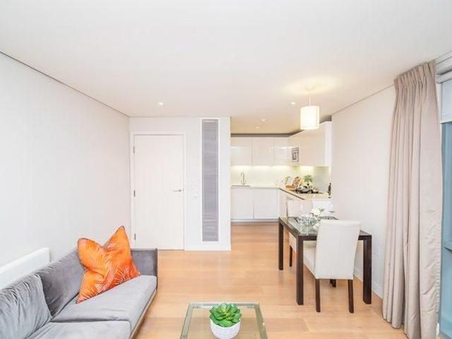 Apartment for rent in Paddington, Isle Of Man