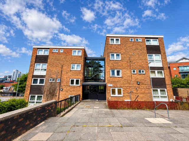 Flat for rent in Woodhouse, West Yorkshire
