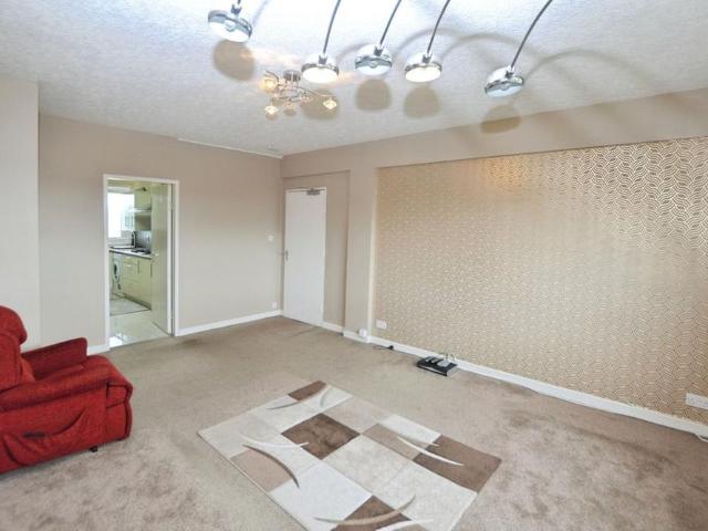 Apartment for rent in Stenhouse, Scotland