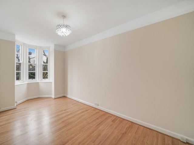 Flat for rent in St. John's Wood, Isle Of Man