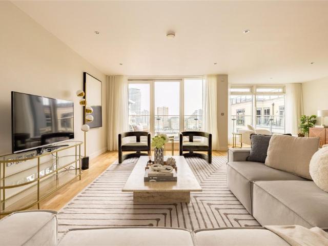 Flat for rent in Imperial Wharf, Greater London