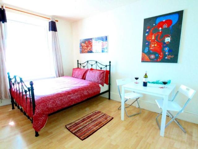 Flat for rent in London Borough of Lewisham, New Cross