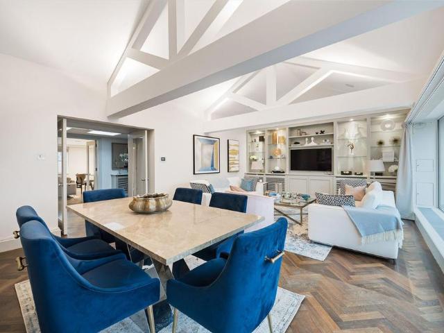 Apartment for rent in Belgravia, Greater London