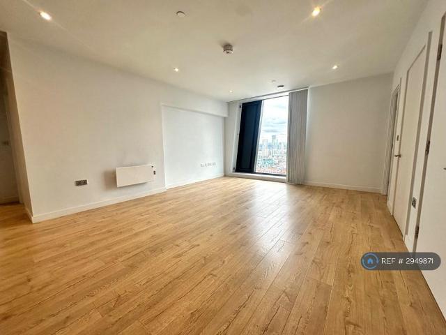Flat for rent in City Centre, Georgia