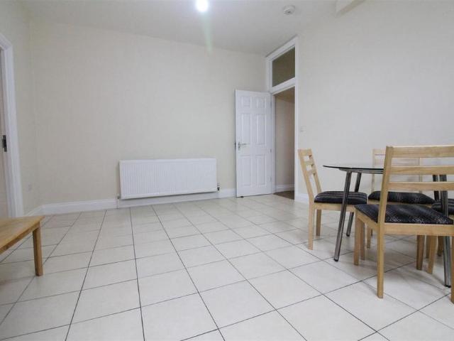 Apartment for rent in London Borough of Hounslow, Greater London