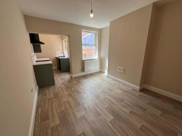 House for rent in Caldermill, East Midlands