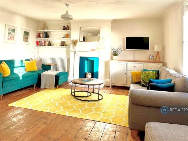 Apartment for rent in Upton, Acol