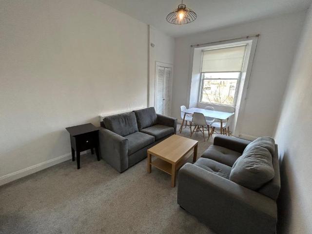 Apartment for rent in Morningside, Scotland