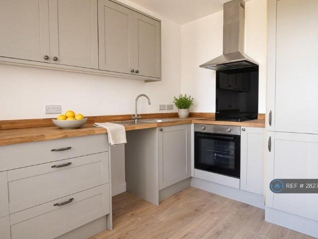 Flat for rent in Woodhouse, Calderdale